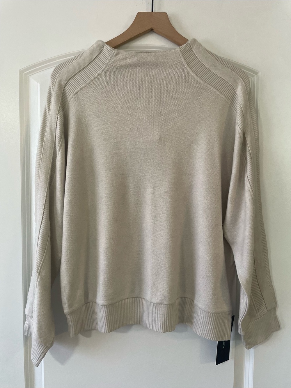 NWT Wit & Wisdom Cream Scoop Neck Sweater
